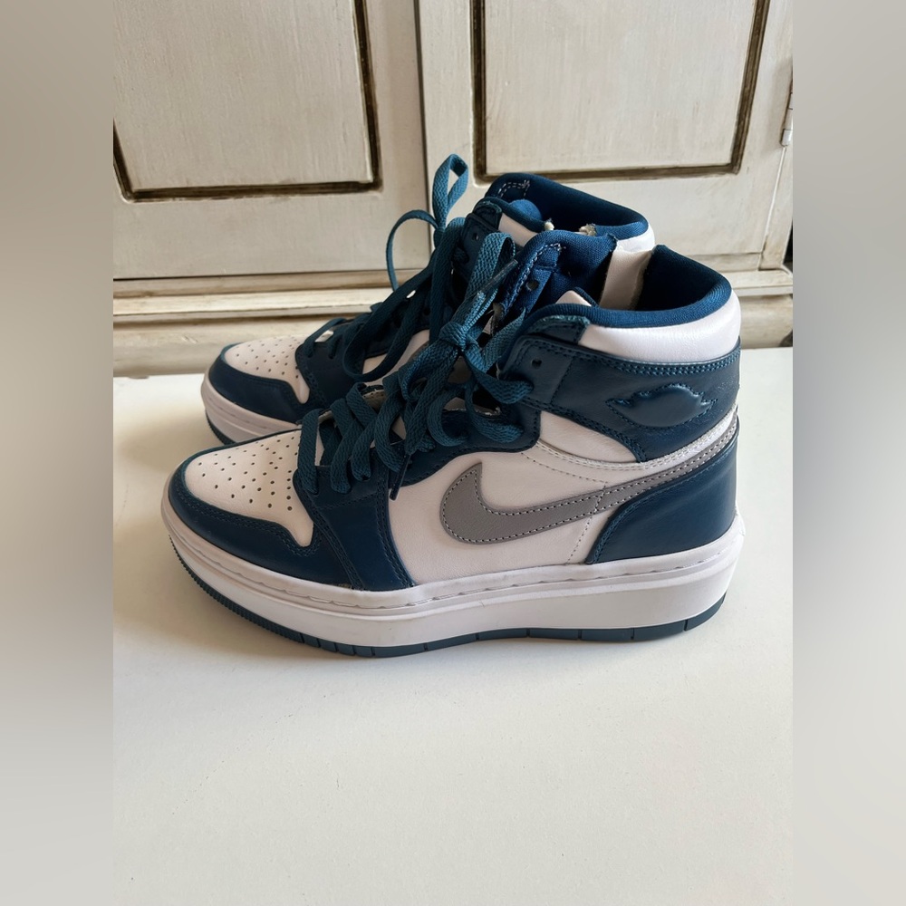 Women’s Nike Air Jordan 1 Elevate High tennis shoes "Sky J French Blue"  7.5